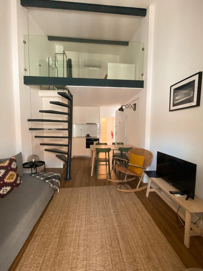 Villa Graca -Hostels And Apartments Santarem Exterior photo